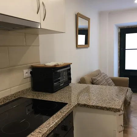 Ribeira Economic Apartment